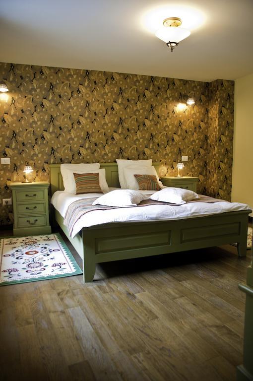 Arina Apartments Braşov Quarto foto